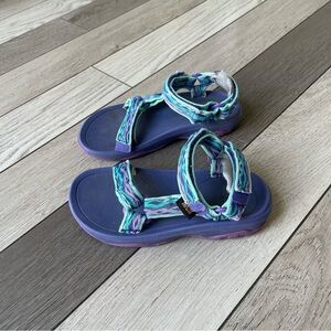 Teva kids Hurricane XLT2